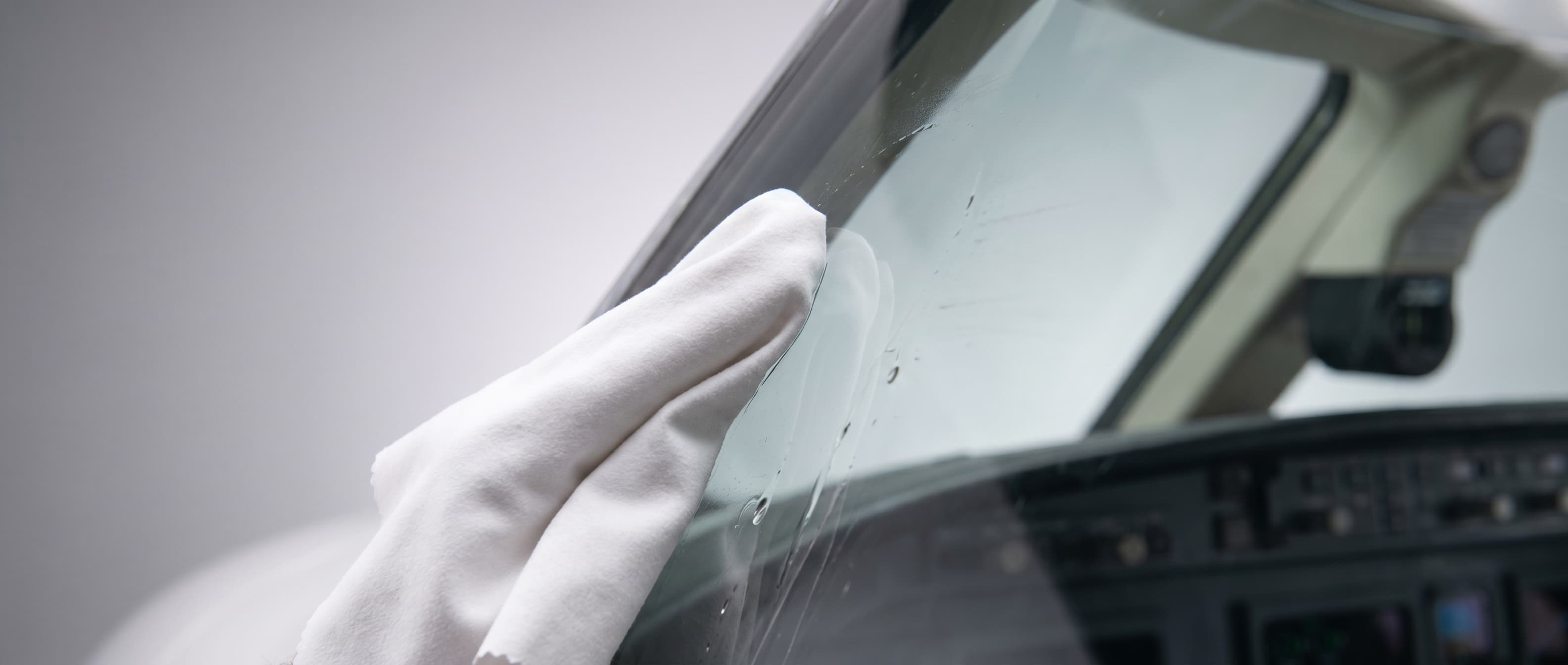 Cockpit Windscreen Cleaning — work in progress